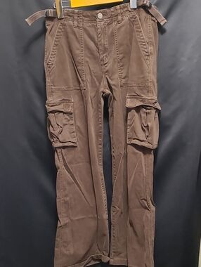 SANCTUARY  relaxed cargo pants, featuring side buckle adjustments at the waist.